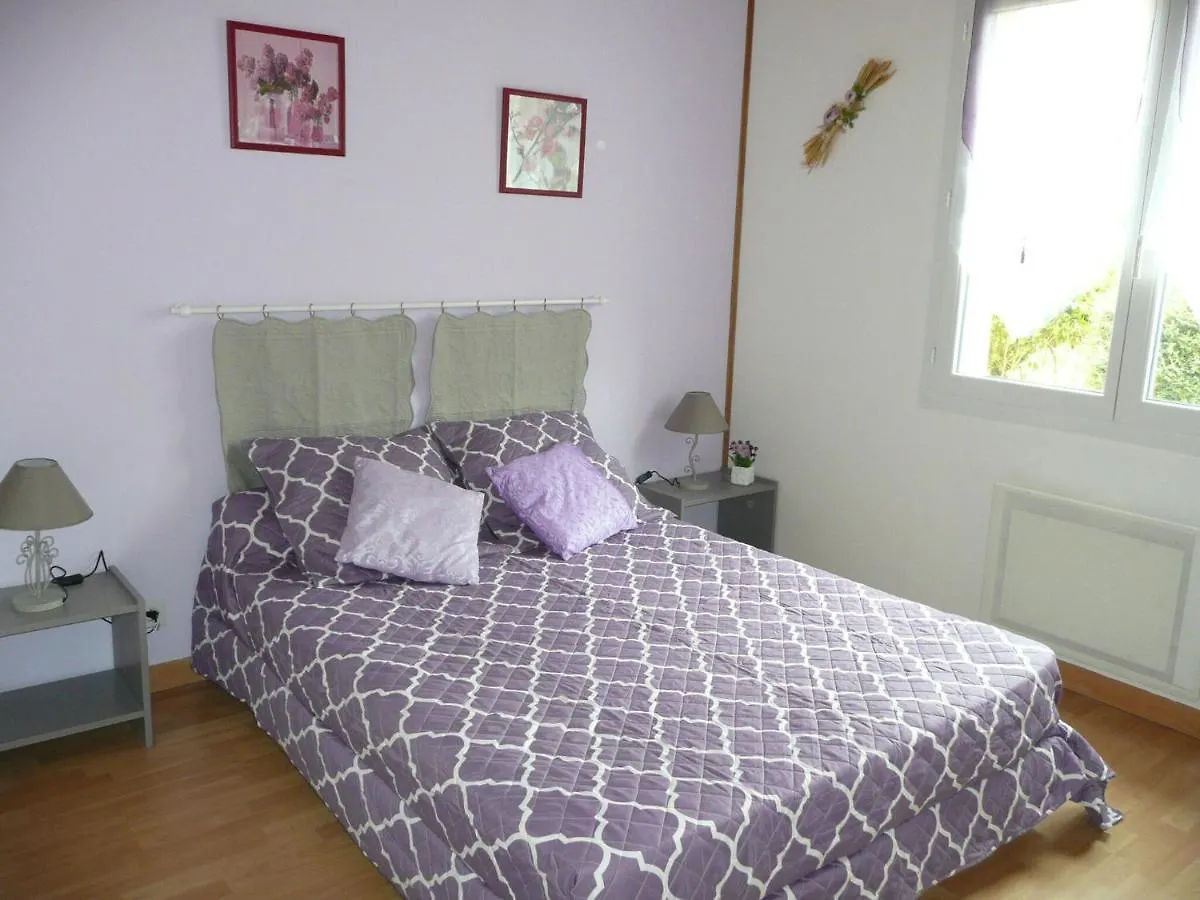 Holiday Home Near The Beach, Enclosed Garden, Fireplace, Plouarzel 0*,  France